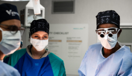 Dr Jaytesh Pillay and surgical team performing an advanced endoscopic spine surgery procedure